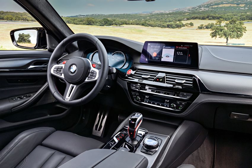 GALERI: BMW M5 Competition F90 secara terperinci 848690
