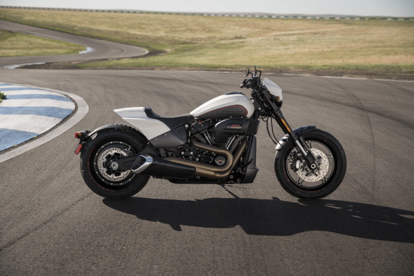 2019 Harley-Davidson FXDR 114 launched – RM87,964 853384