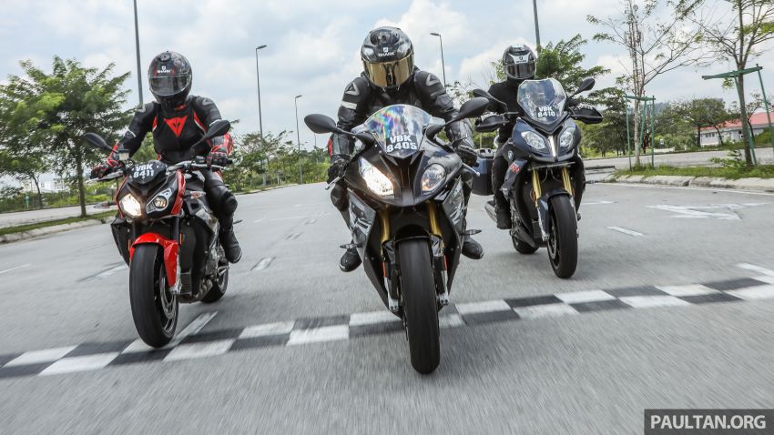 REVIEW: BMW S1000RR vs S1000R vs S1000XR – which four-cylinder Motorrad is the one for you? 851139