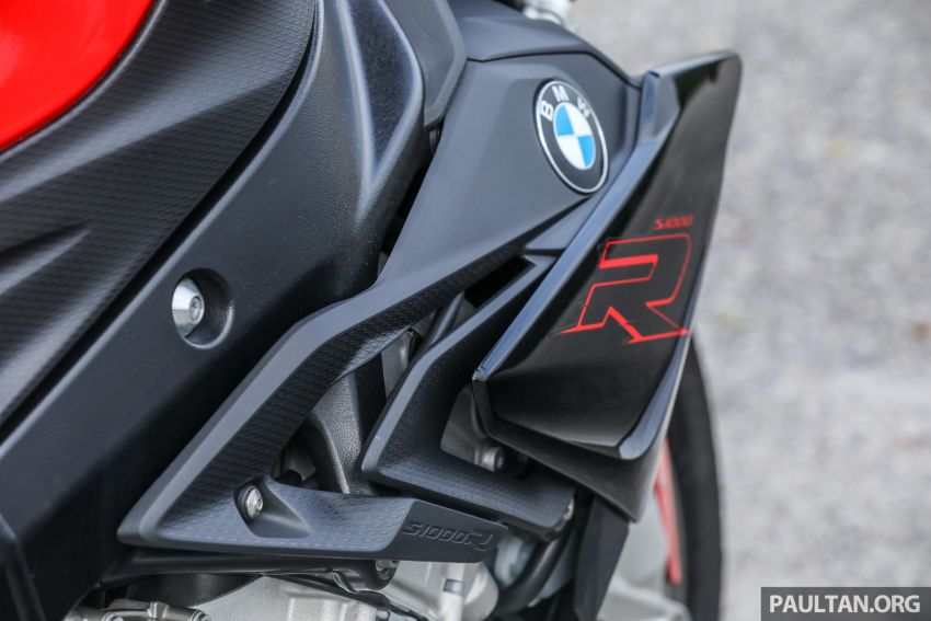 REVIEW: BMW S1000RR vs S1000R vs S1000XR – which four-cylinder Motorrad is the one for you? 846360