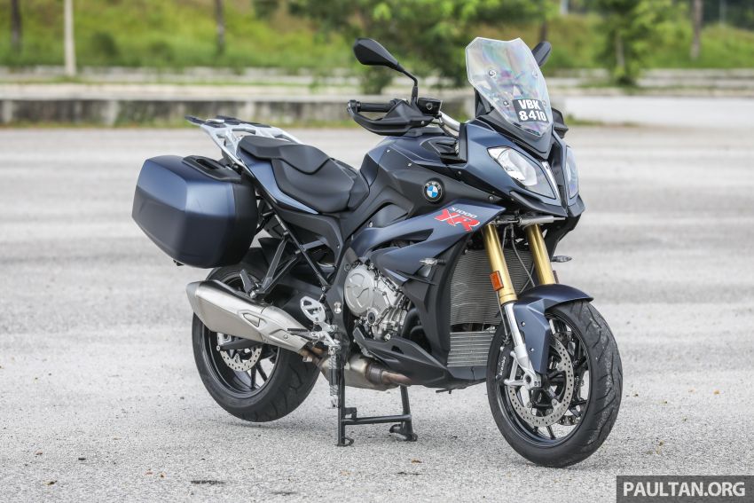 REVIEW: BMW S1000RR vs S1000R vs S1000XR – which four-cylinder Motorrad is the one for you? 846432