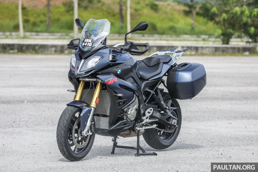 REVIEW: BMW S1000RR vs S1000R vs S1000XR – which four-cylinder Motorrad is the one for you? 846435