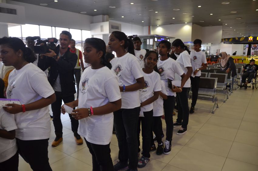 Malindo Airlines and Triumph Malaysia treat orphans to “Kawan Awan Sayap Impian” flights Image #855349