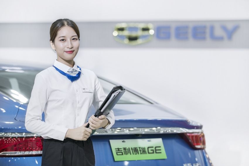 In China, Geely opens 149 4S dealerships in a day 851008