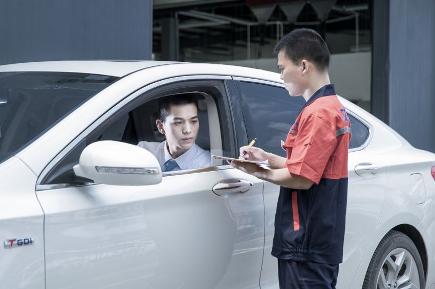 In China, Geely opens 149 4S dealerships in a day 851010