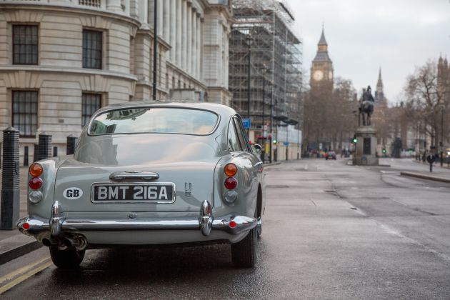 Aston Martin akan keluarkan semula 25 unit DB5 seperti dalam filem James Bond – harga RM14.45 juta