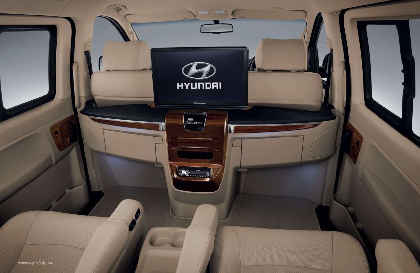 Hyundai Grand Starex facelift dilancarkan di Thailand 851778