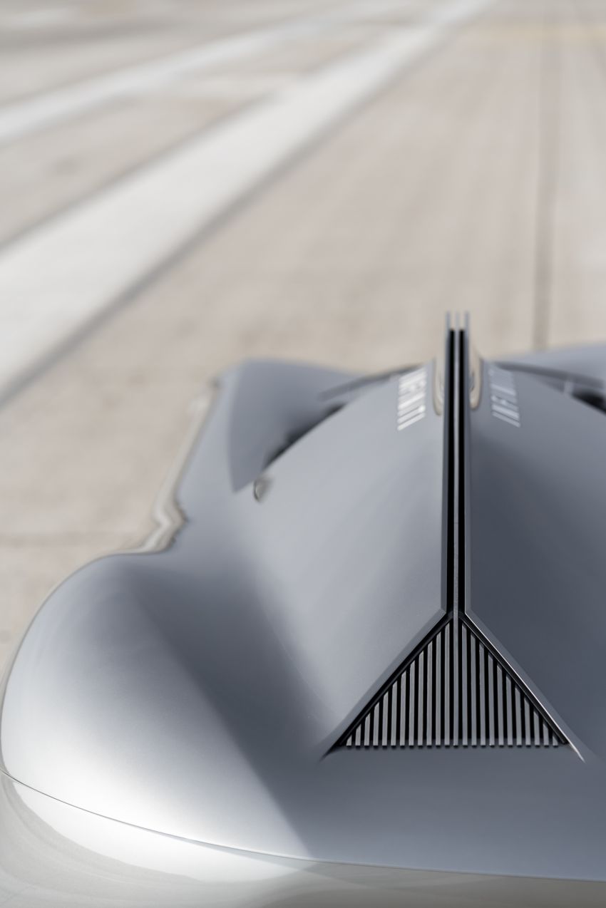 Infiniti Prototype 10 presages electric future from 2021 855054