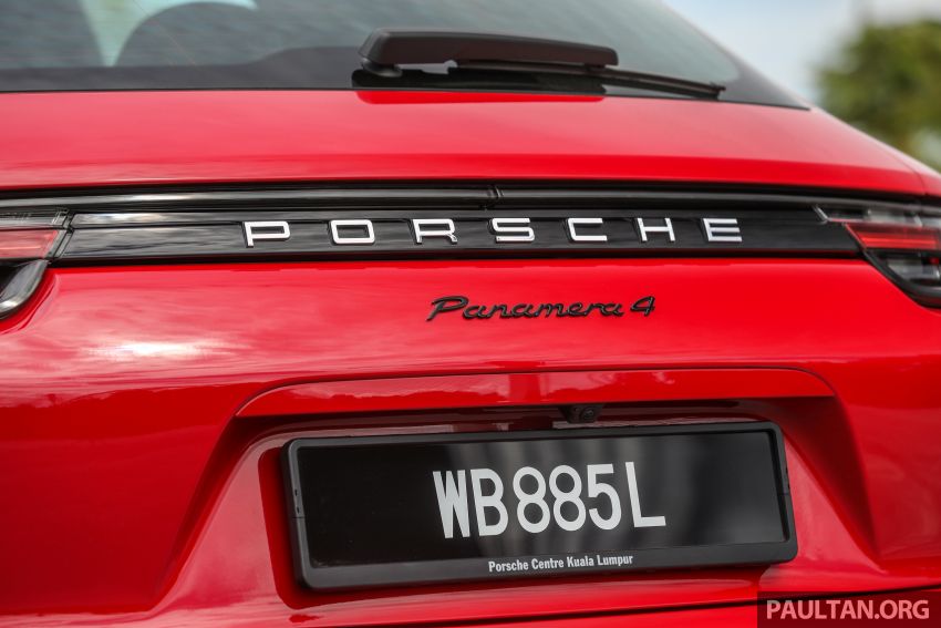 FIRST DRIVE: 2018 Porsche Panamera Sport Turismo 852505