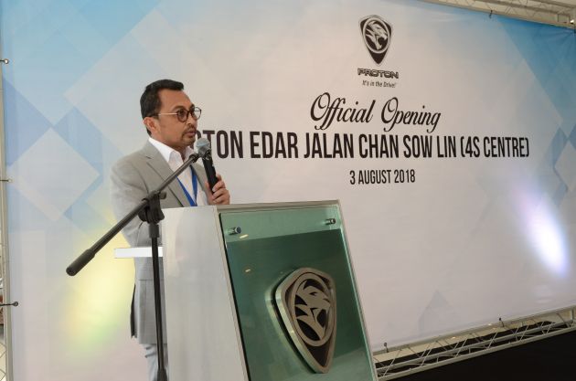 Proton Edar CEO Datuk Abdul Rashid Musa shares his thoughts on the challenges in pricing, selling the X70