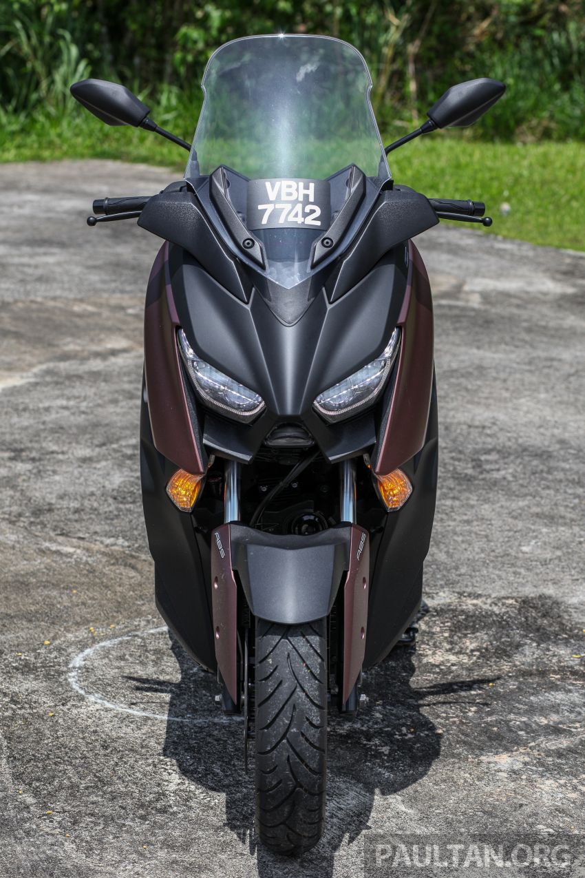 REVIEW: 2018 Yamaha XMax 250 – scooterific fun 853628