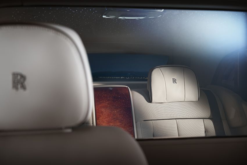 Rolls-Royce introduces Privacy Suite for the Extended Wheelbase Phantom – it’s a soundproof rear cabin! 857183