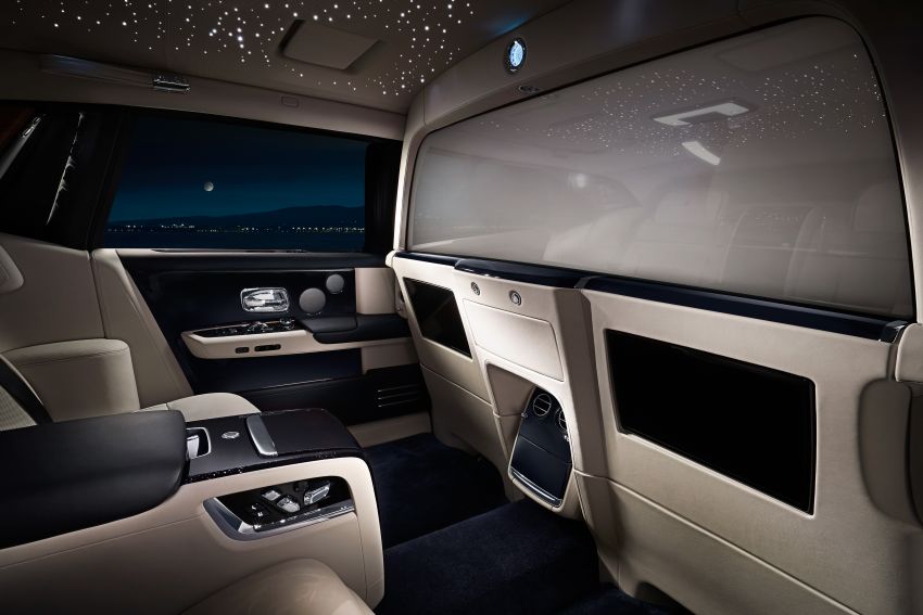 Rolls-Royce introduces Privacy Suite for the Extended Wheelbase Phantom – it’s a soundproof rear cabin! 857169