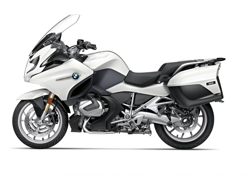 2019 BMW Motorrad R 1250 GS and R 1250 RT shown 861999