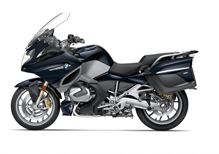 2019 BMW Motorrad R 1250 GS and R 1250 RT shown 862000