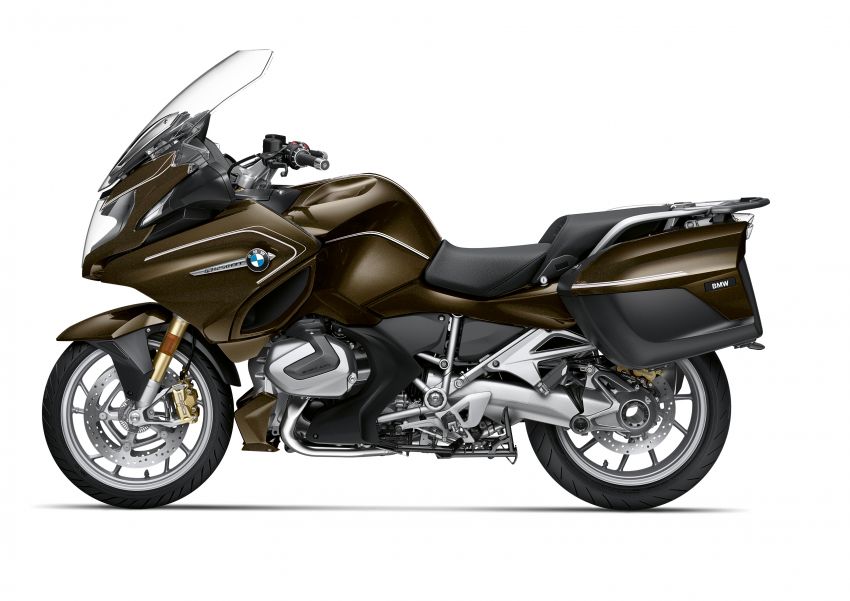 2019 BMW Motorrad R 1250 GS and R 1250 RT shown 862008
