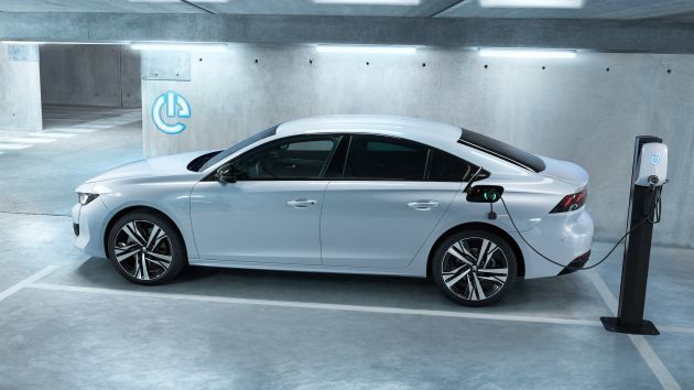 Peugeot 508 R PHEV with 350 hp in the works – report