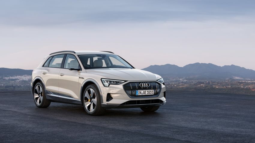 Audi e-tron buat penampilan global – SUV elektrik produksi pertama daripada Audi, kuasa 355 hp/561 Nm 863210