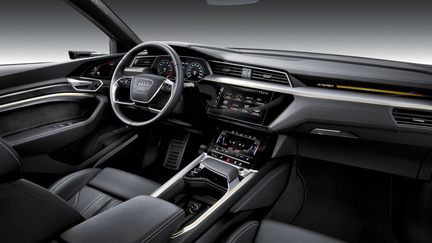 Audi e-tron buat penampilan global – SUV elektrik produksi pertama daripada Audi, kuasa 355 hp/561 Nm 863223