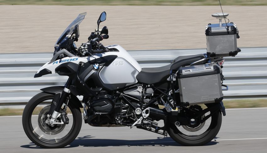 BMW tunjukkan R1200GS autonomous serta pelbagai teknologi terkini lain untuk motosikal di Perancis 860295