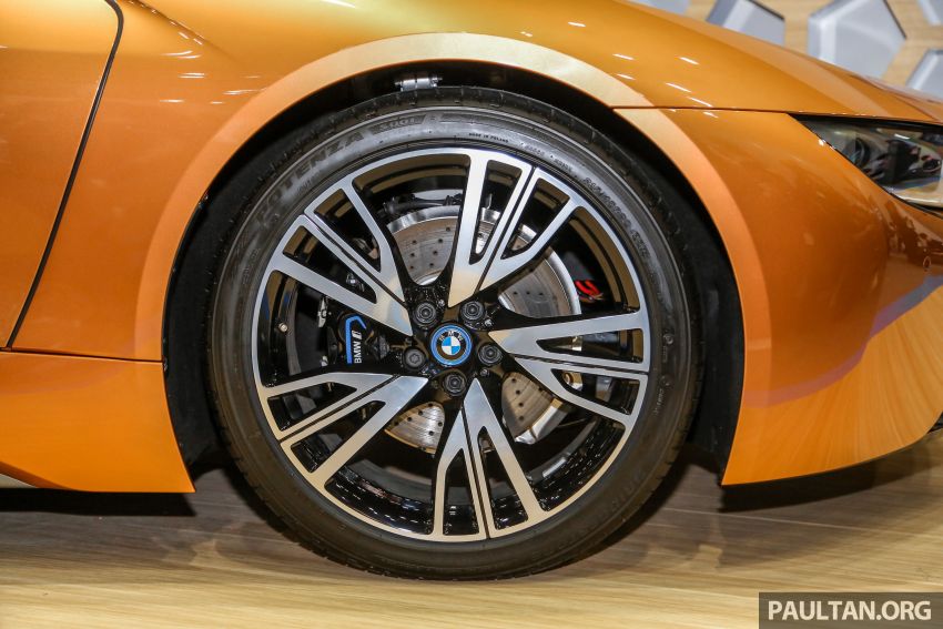BMW i8 Roadster dilancarkan di Malaysia – RM1.5 juta 861938