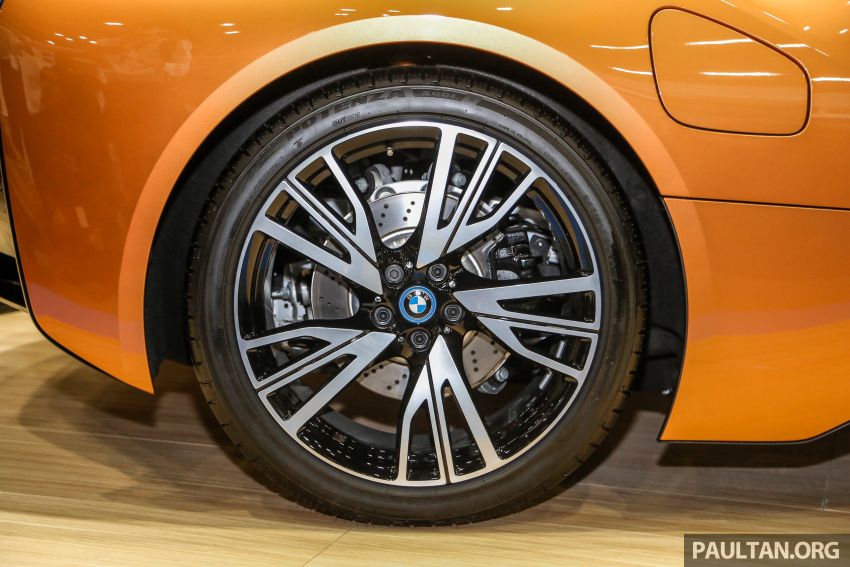BMW i8 Roadster dilancarkan di Malaysia – RM1.5 juta 861941