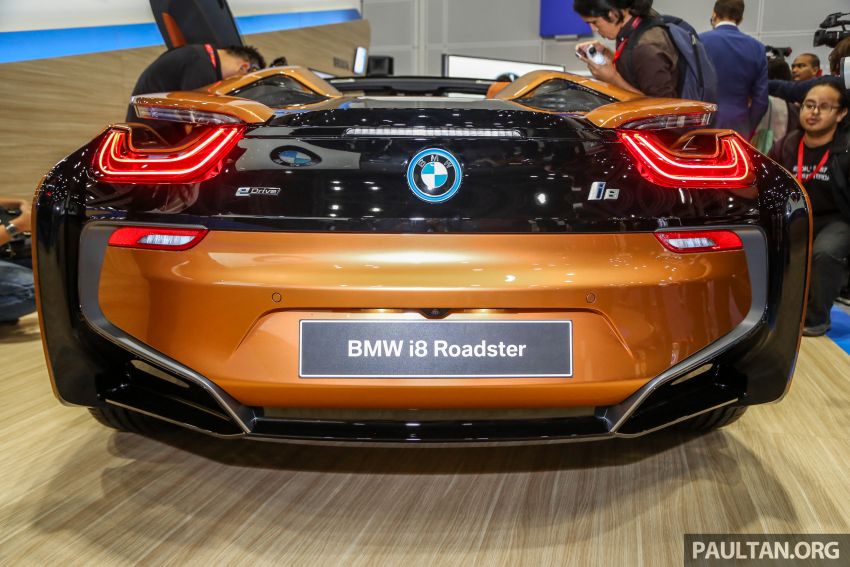 BMW i8 Roadster dilancarkan di Malaysia – RM1.5 juta 861944