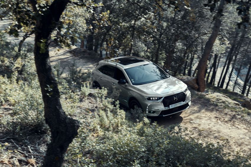 DS7 Crossback E-Tense 4×4 – SUV PHEV with 296 hp 864434