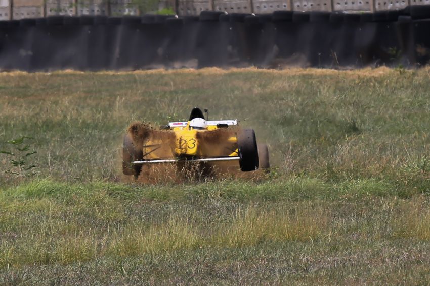 Formula 4 SEA “Fueled by Petron” – pelumba M’sia juarai dua daripada tiga perlumbaan; Ghiretti teratas 860516