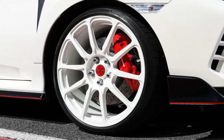 Honda Civic Type R gains new accessories in Australia – RM42k forged wheels; carbon-fibre packages offered 865745