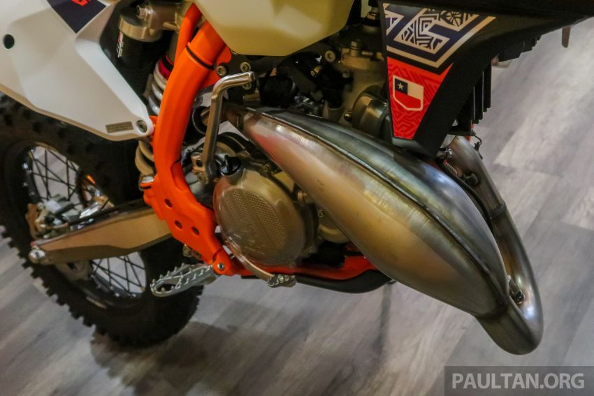 KTM Malaysia lancar model offroad tahun 2019 – pilihan enjin 250 hingga 450 cc, empat strok/dua strok 865161