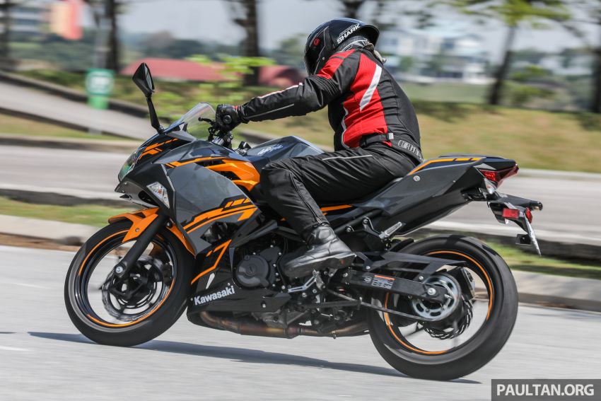 REVIEW: 2019 Kawasaki Ninja 250 – the Ninja attacks 863958