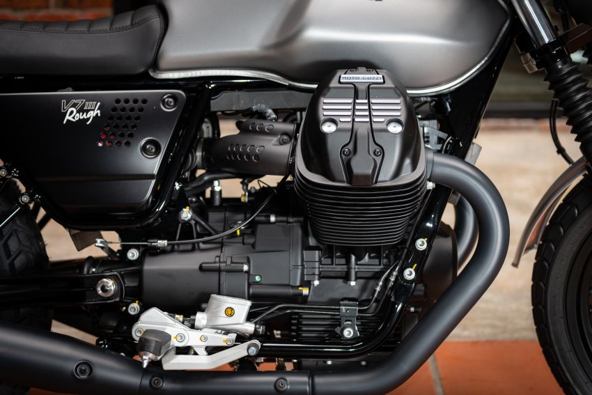 2018 Moto Guzzi V7 III Rough in Malaysia – RM75,000 862825