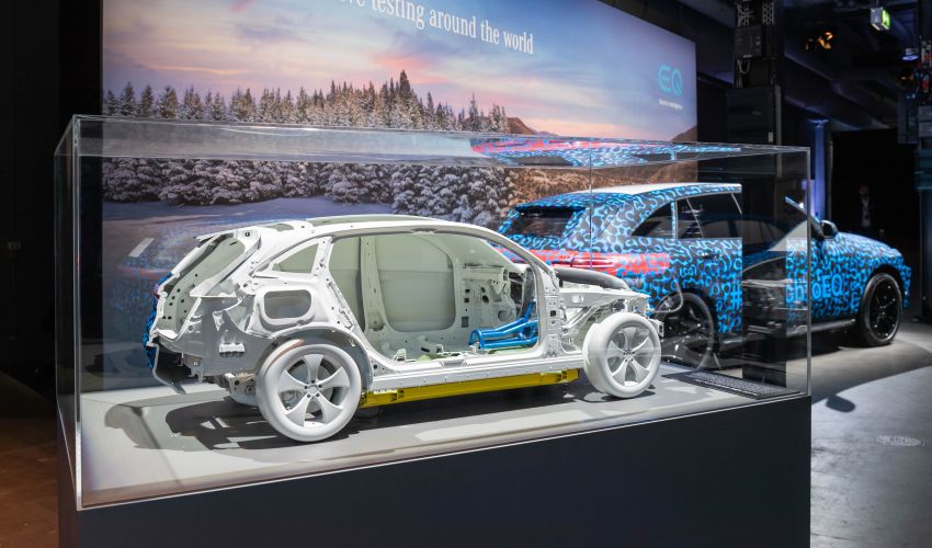 2019 Mercedes-Benz EQC unveiled – 450 km range 858078