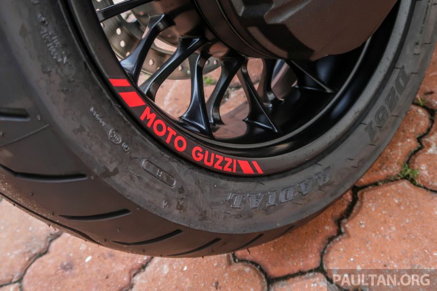 Moto Guzzi Audace Carbon tiba di Malaysia – RM123k Image #862052