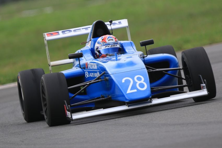 “Formula 4 SEA Fueled by Petron” – Ghiretti ungguli saingan di India; Muizz menang perlumbaan ketiga 857952