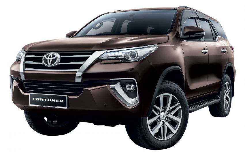 Toyota Hilux, Fortuner dan Innova dikemaskini – tampil warna badan baharu dan ciri keselamatan tambahan 863470