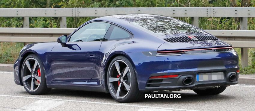 SPYSHOTS: 992-generation Porsche 911 uncovered 857073