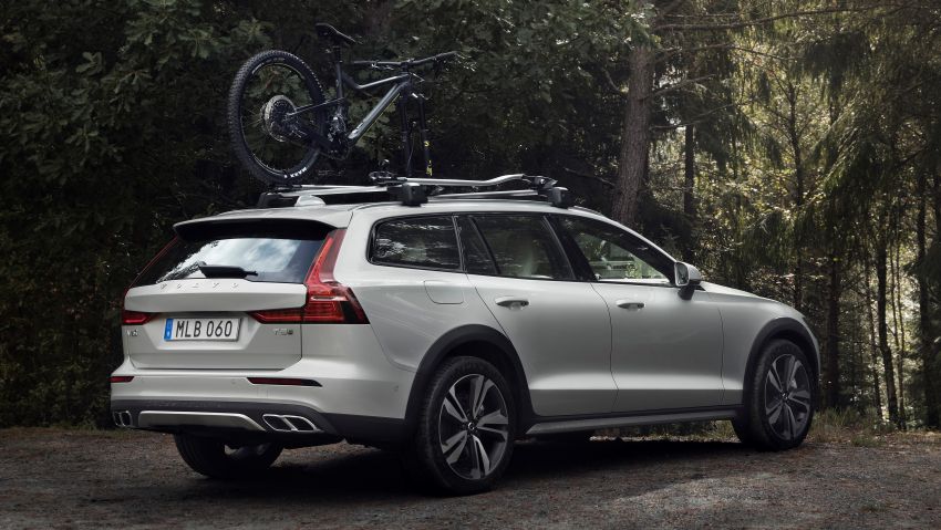 New Volvo V60 Cross Country debuts – off-road wagon 864897