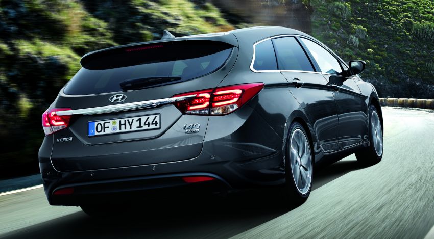 Hyundai i40 updated with new grille, engines, tech Image #871584