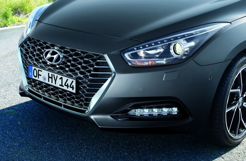 Hyundai i40 updated with new grille, engines, tech 871588