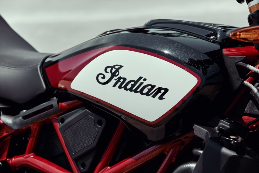 2019 Indian FTR 1200/FTR 1200 S shown – 120 hp 867219