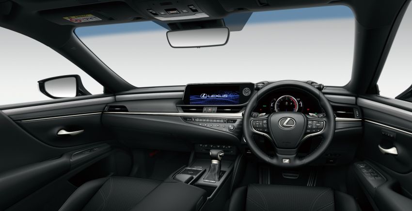 Lexus ES 2019 dilancar di Jepun – kamera pandangan-sisi pertama di dunia, ES 300h hybrid, RM216k-RM259k 878998