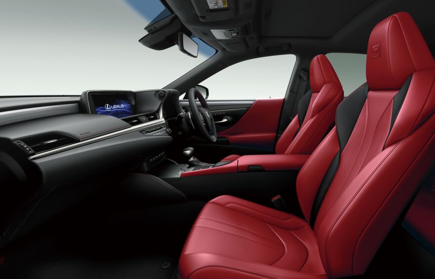 Lexus ES 2019 dilancar di Jepun – kamera pandangan-sisi pertama di dunia, ES 300h hybrid, RM216k-RM259k 879014