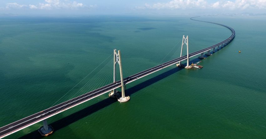World’s longest sea-crossing bridge opens in China – 55 km in length; links Hong Kong, Macau and Zhuhai 877595