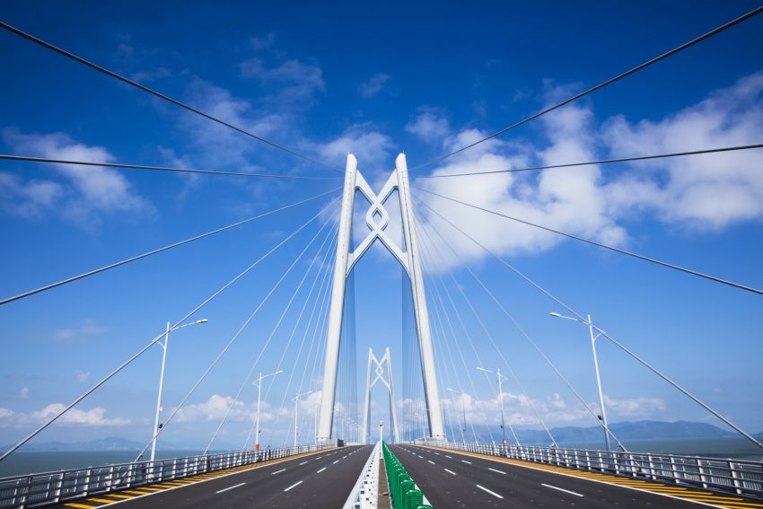 World’s longest sea-crossing bridge opens in China – 55 km in length; links Hong Kong, Macau and Zhuhai 877601