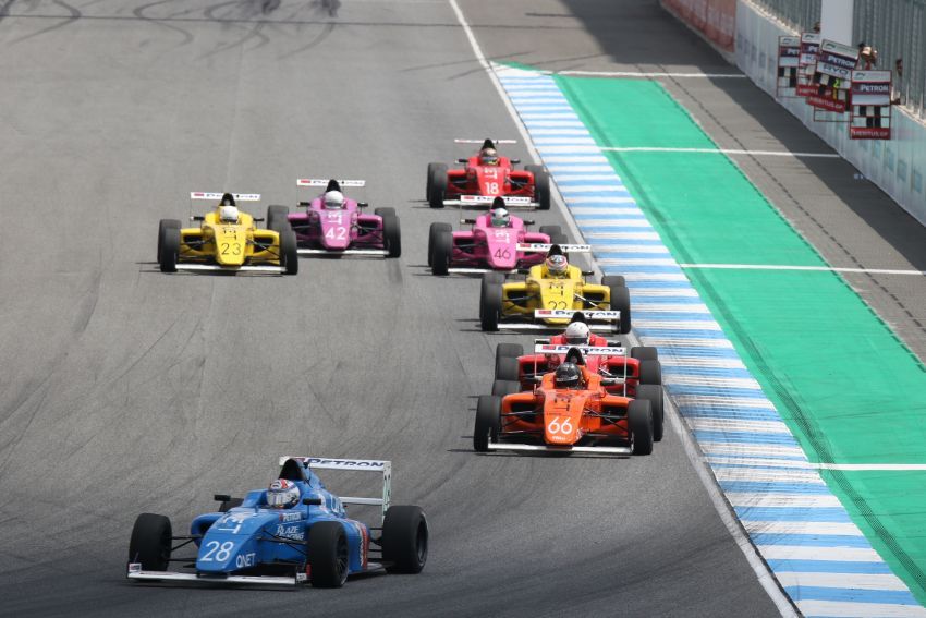 Formula 4 SEA – Ghiretti menang lima daripada enam perlumbaan di Thailand, pelumba M’sia naik podium 881310
