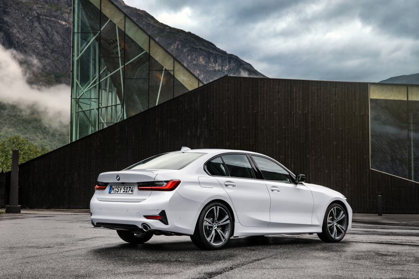BMW 3 Series G20 didedah secara rasmi – 55 kg lebih ringan dengan enjin, suspensi dan teknologi baharu 868161