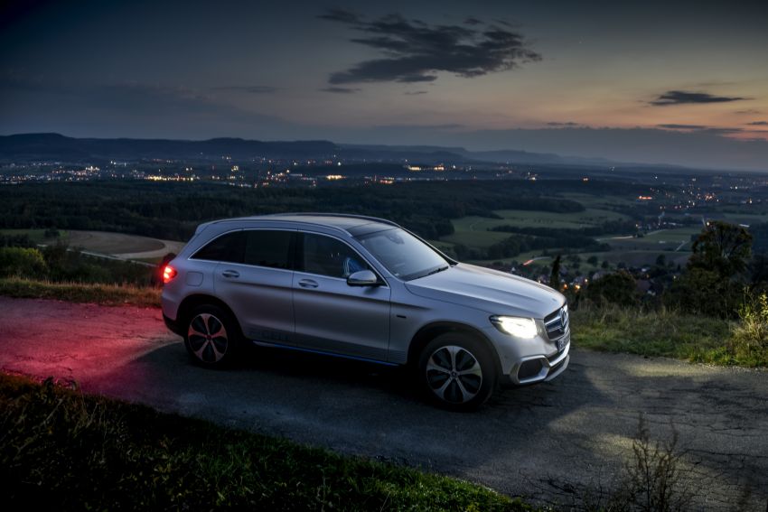 Mercedes-Benz GLC F-Cell – production plug-in hybrid hydrogen SUV debuts with 208 hp, 478 km total range 873736