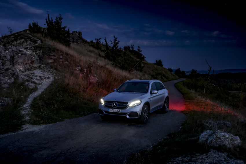 Mercedes-Benz GLC F-Cell – production plug-in hybrid hydrogen SUV debuts with 208 hp, 478 km total range 873737